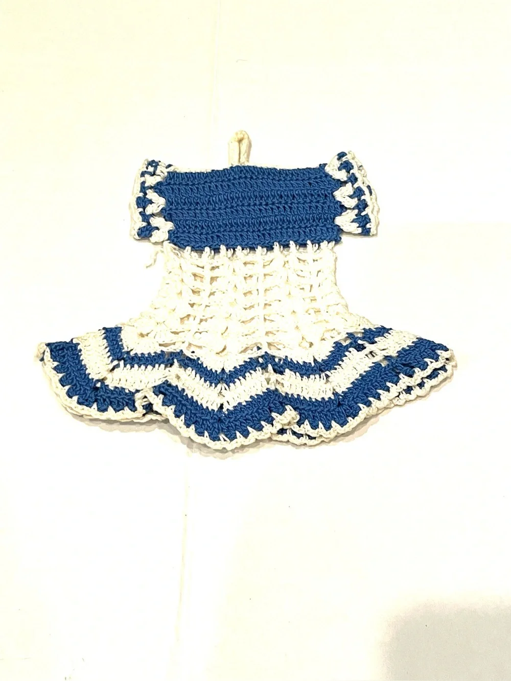Vintage crocheted dress potholders